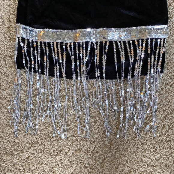 Dream girl black & silver sequined flapper dress - Picture 11 of 11